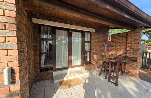 Hibberdene Bed & Breakfast | Mzimayi River Lodge