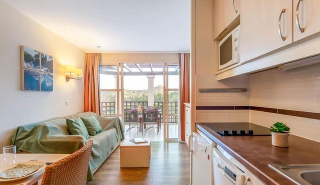 L'Esquinade F6 225 by Interhome
