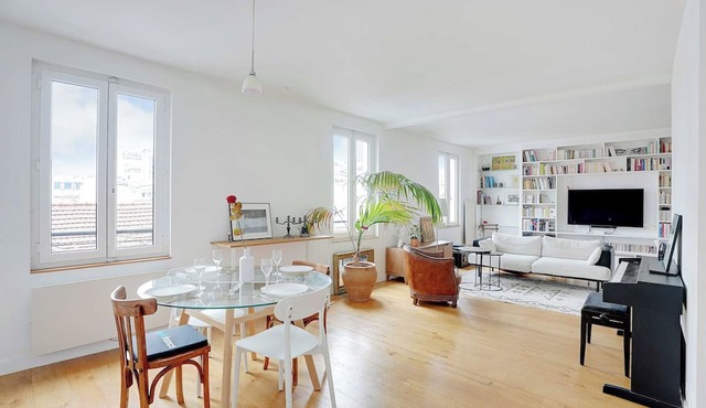 Beautiful Apartment 2BR/3P – Beaugrenelle