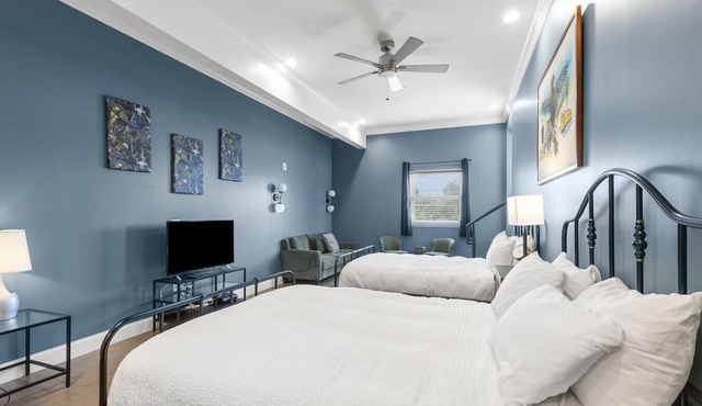 Havana Hideaway - Stunning Ybor Studio On 7th Ave