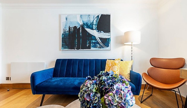 Elegant and Cosy Family Apartment in Marylebone