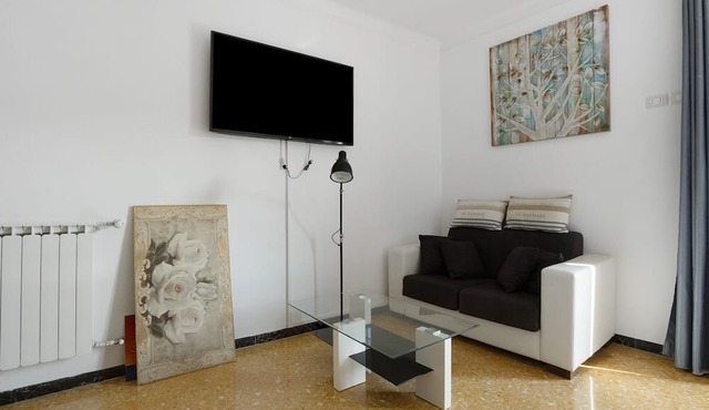 Apartment 'Merlino' with Balcony, Wi-Fi and Air Conditioning